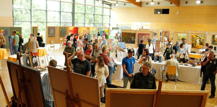 Bestaunen Sie Bilder und Skulpturen in der Hummerich-Halle